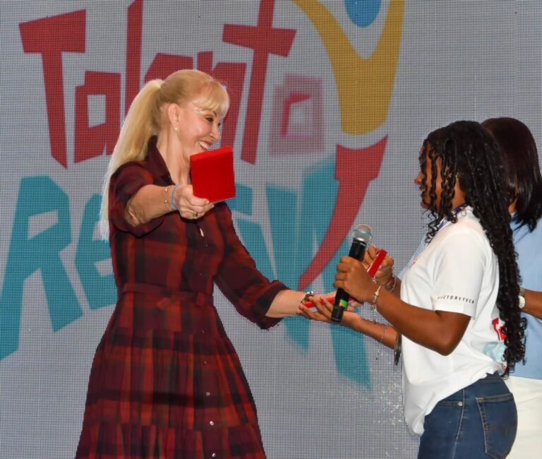 6cc669b7-830b-4a6a-8c78-bd6e3bc60d45